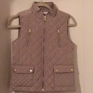Make offer!  An adorable "COPPER KEY" Tan Vest!